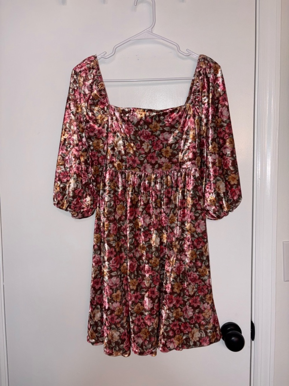 Peach Love | Floral Velvet Long Sleeve Dress